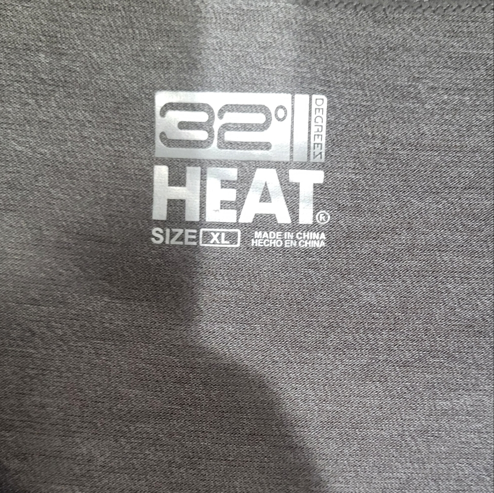32 Degrees Gray Fitted Long Sleeve Top Sz XL - Picture 2 of 4